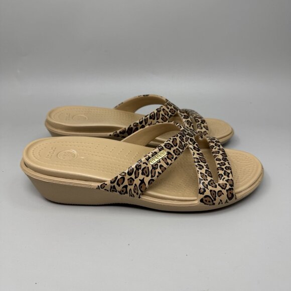Crocs Sandals Patricia II Women Sz 8 Leopard Cheetah Print Wedge Strappy Slides - Picture 1 of 8